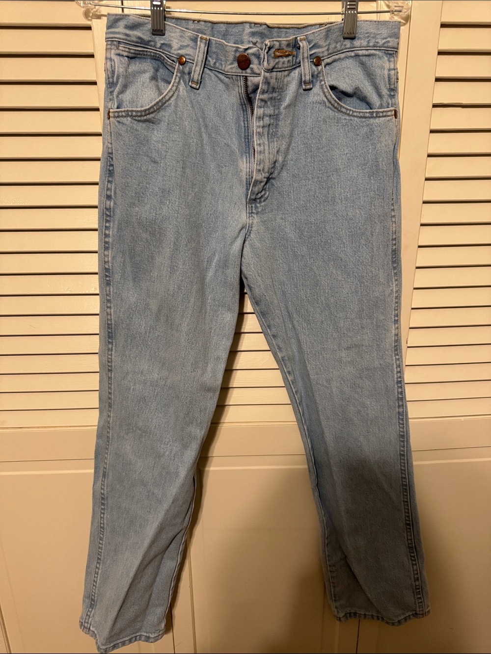 Wrangler Light Blue Straight Leg Men’s Jeans